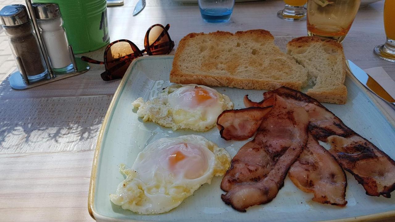 Chez Berna - Se Alquila Habitacion Denia Dış mekan fotoğraf